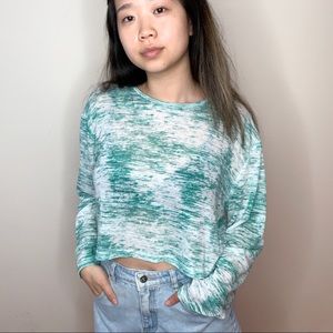 green/white heathered long sleeve sweater